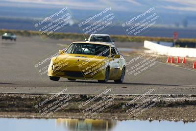 media/Nov-16-2025-CalClub SCCA (Sun) [[2975c16dfc]]/Group 6/Turn 1/